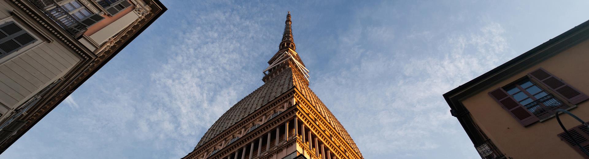 Would you like to visit the Museum of Cinema and the Mole Antonelliana? Stay at the BW Plus Hotel Le Rondini just 20 minutes away. Book now!