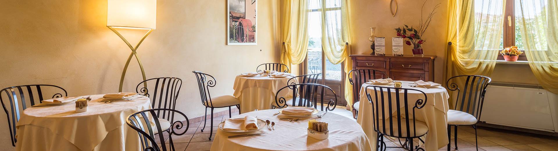 La colazione al Best Western Plus Hotel Le Rondini, vicino all ''''aeroporto di Torino, offre un ricco buffet dolce e salato, prodotti tipici locali, biologici, per intolleranze ed estratti di frutta e verdura.