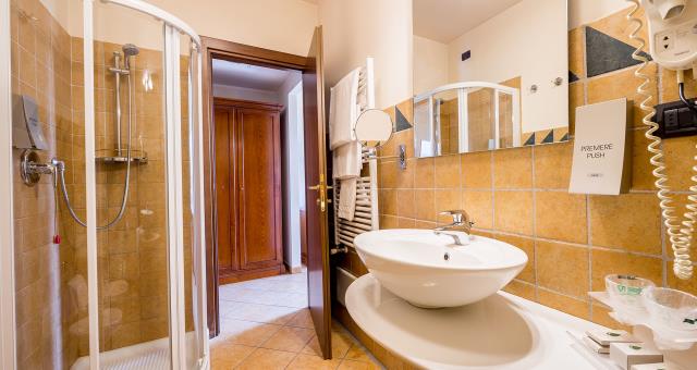 Choisissez BWP Hotel Le Rondini près de Turin. Confort, élégance et propreté sont nos maîtres mots ordre. Best Western Plus garantie !